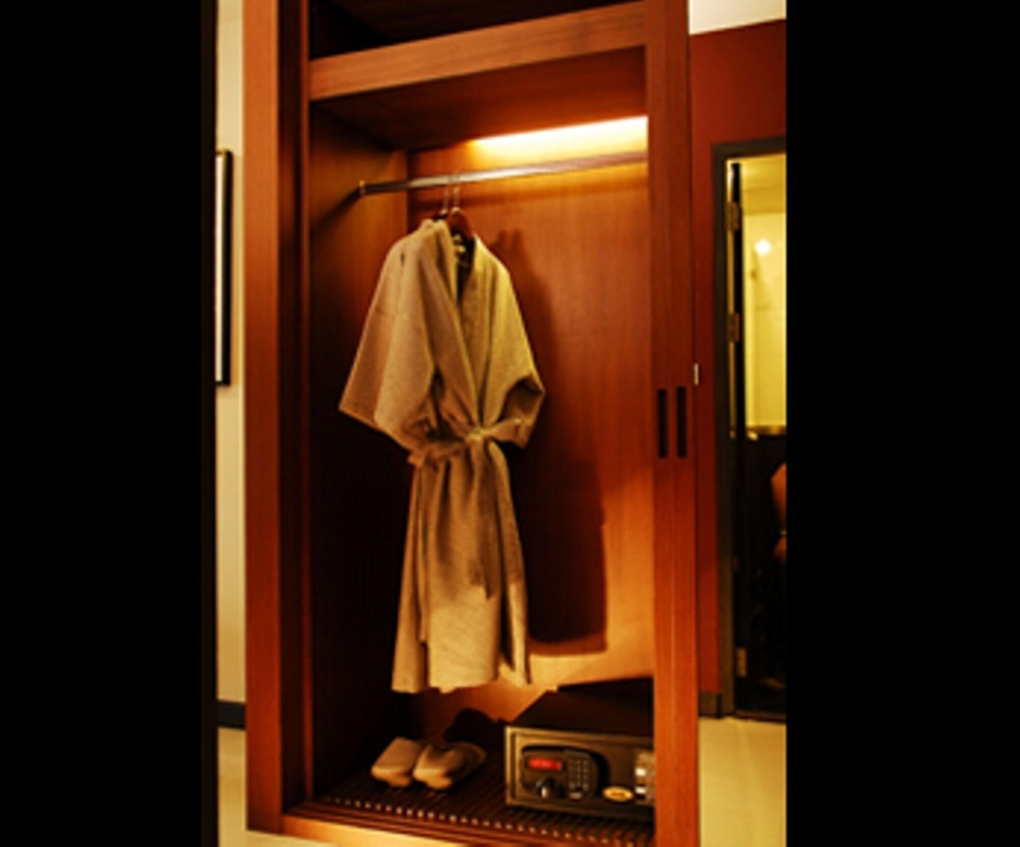 Ziniza The Boutique Service Apartment Bangkok Buitenkant foto